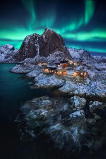 Hamnøy aurora