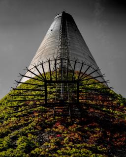 Turm von unten