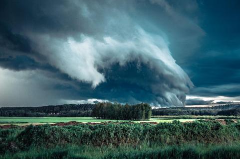Gewitterwolken Roll-Cloud