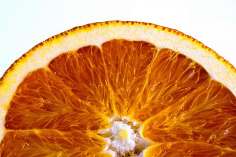 Orange mit Kontrast