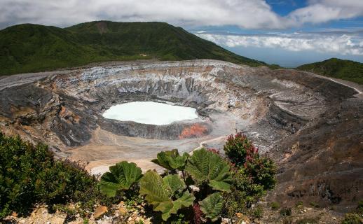 Kratersee des Vulkans Poas