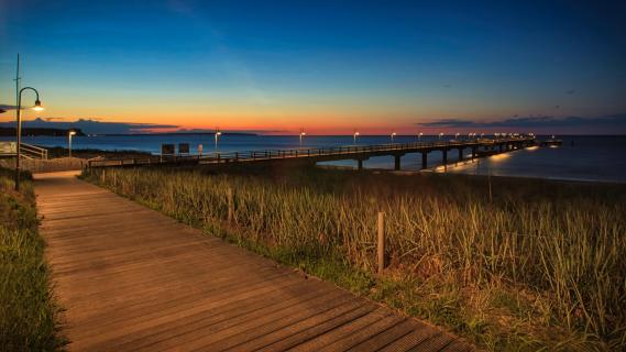 Seebrücke im Abendlicht