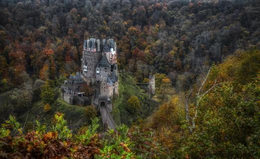Herbstliche Burg Eltz