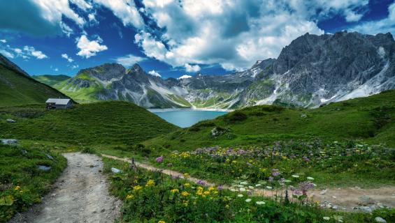 Zum Lünersee