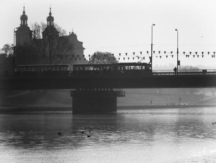 Morgendunst über dem Vistula Fluss