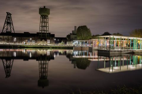 Reflektionen im Wasser