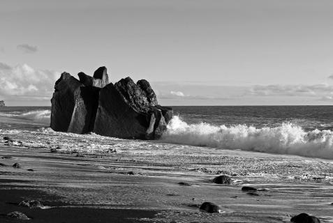 Wilder Strand auf Madeira