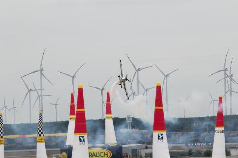 Red Bull Air Race auf dem Lausitzring