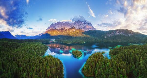 Wolkenspiele am Eibsee