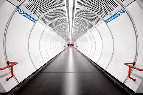 U1 Tunnel