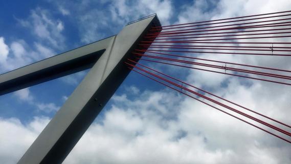 Flughafenbrücke Düsseldorf A44