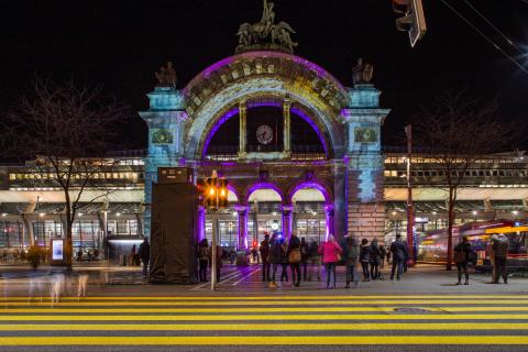 Nacht am Bahnhof