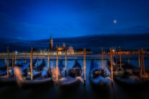Venezianisches Geschaukle