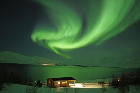 Aurora Iceland, Cozy Cottage 66°
