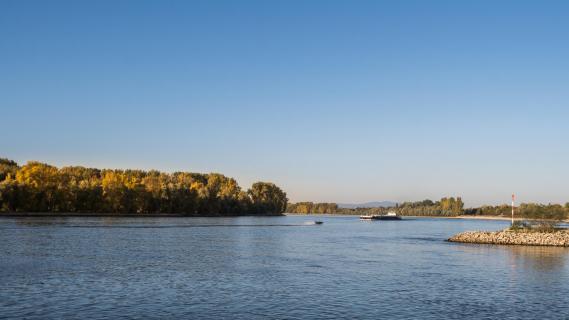 Nicht an der schönen blauen Donau, sondern am schönen blauen