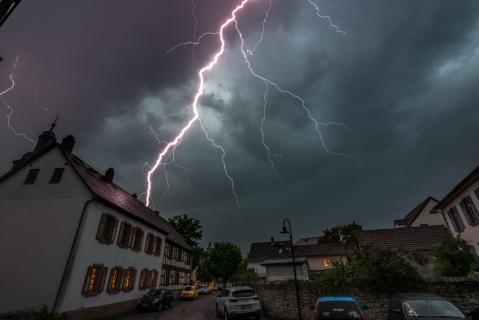 Gewitter über Rhein-Main - Thunderstorms over Rhine-Main