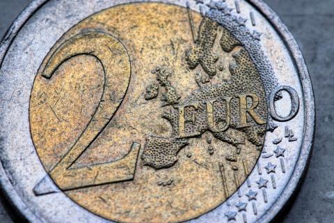 2 Euro