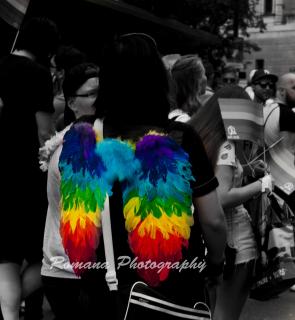 Pride Regenbogen-Engel