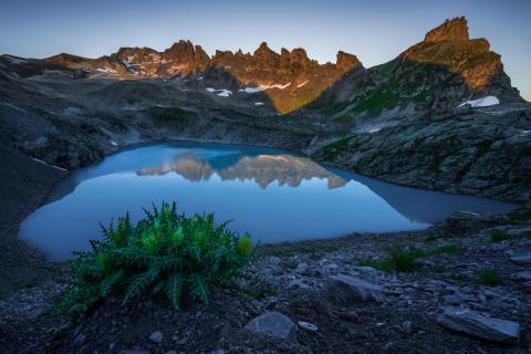 Bergsee spätabends