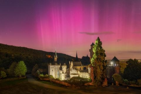 Nordlichter über der Löwenburg