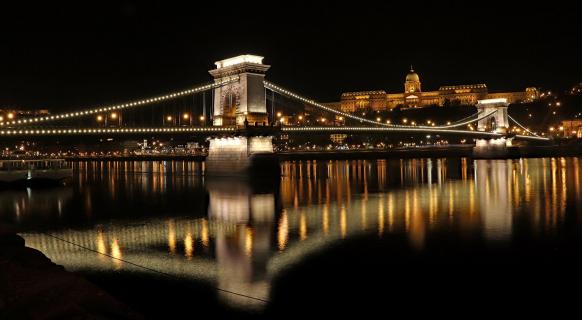Kettenbrücke Budapest 2