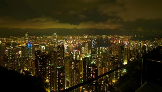 Gewitterwolken über Hongkong