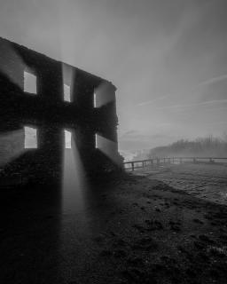 Ruine_Windeck_BW