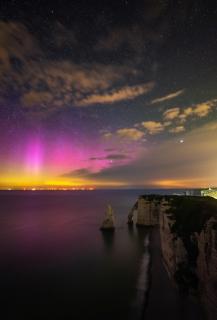 Polarlichter über Etretat