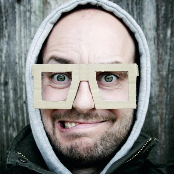 Modell mit Brille fotografieren