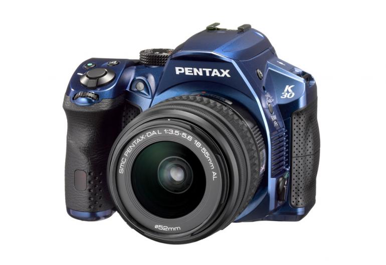 Pentax K-30 / Crystal Blue