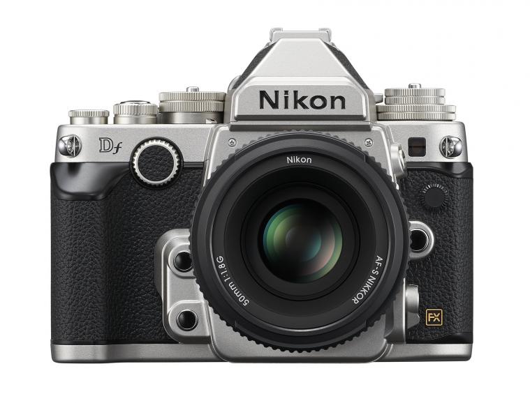 Nikon Df – Retro-Look mit neuester Technik