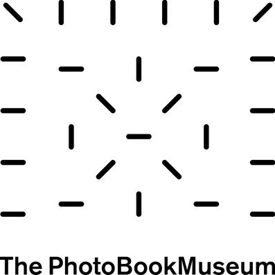 PhotoBookMuseum: stapelweise Fotokunst