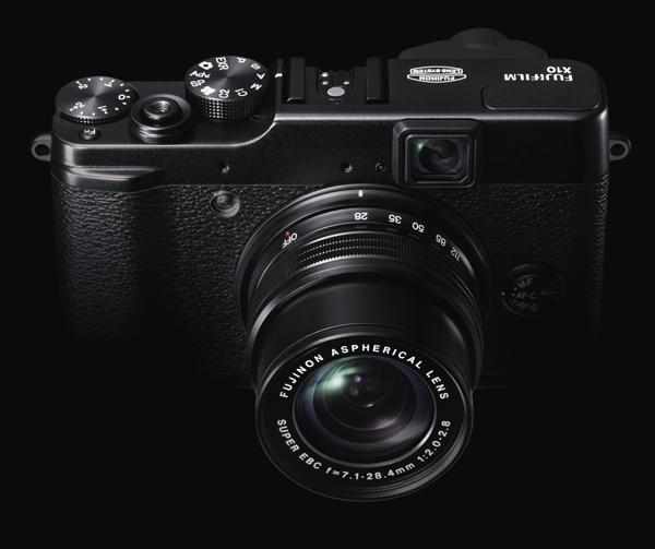  Fujifilm X10