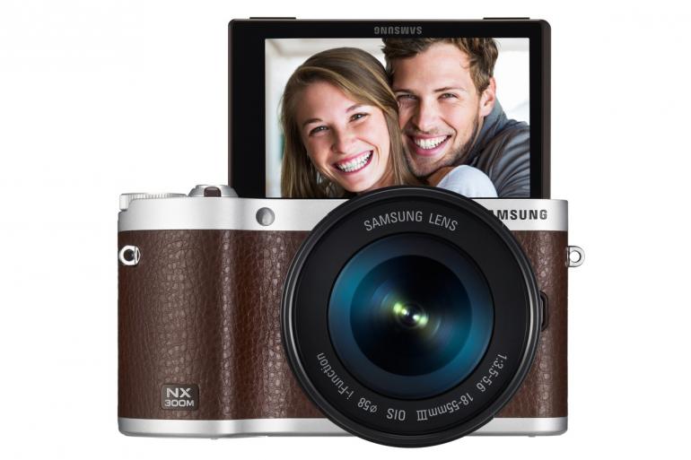 Schicke, smarte CSC: Samsung NX300M