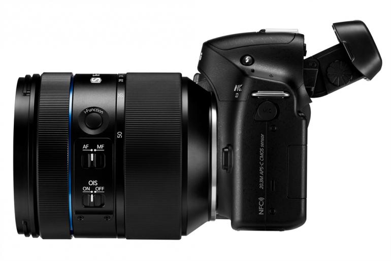 Samsung NX30