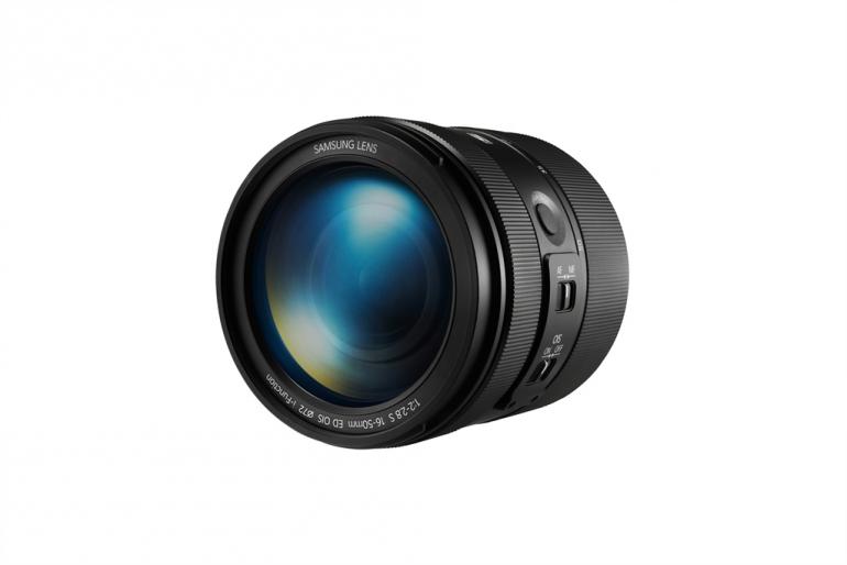 Samsung 16-50mm F2-2.8 OIS und 16-50mm F3.5-56 PZ OIS