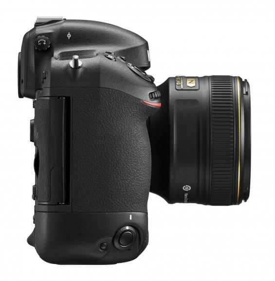 Das Topmodell von Nikon: Die neue Nikon D4S