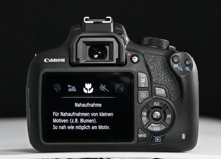 Canon EOS 1200D