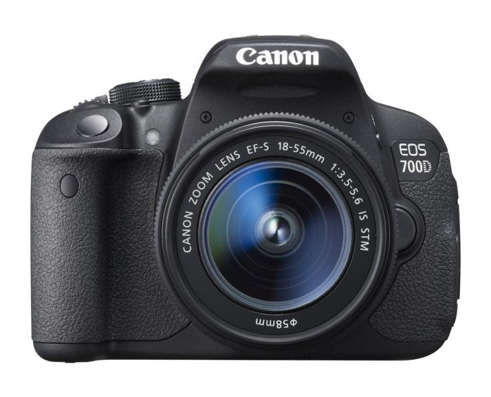 Canon EOS 700D - 35 % sparen!