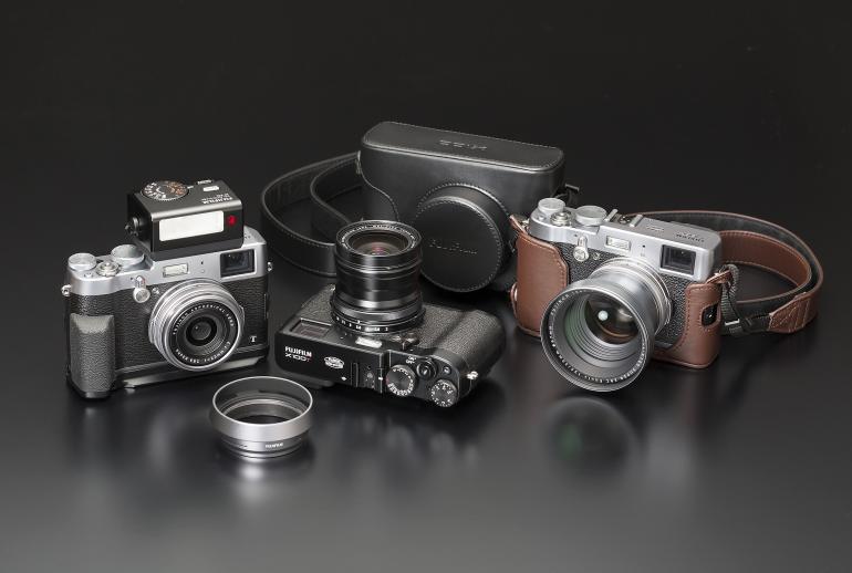 Aufsteckblitz im Retro-Look: Zum Zubehör der Fujifilm X100T gehört
das externe Blitzgerät EF-X20 (199 Euro) mit Leitzahl 20 (ISO 100). Bedient wird er – typisch X-Serie – über ein Einstellrad.