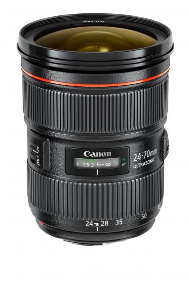 Canon EF 24-70mm 1:2,8l II
Dass auch Standardzooms höchsten Schärfeansprüchen gerecht werden, zeigt Canons EF 24-70mm 1:2,8L II USM. Die Anfangsblende von f/2,8 sorgt über den gesamten Brennweitenbereich für ausreichend Licht. Die Auflösung der Profi-Optik kann voll überzeugen. Gesamturteil: 92,23%, Preis: 1.870 Euro