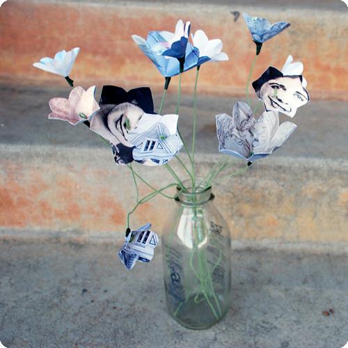 Platz 1:Blumenstrauß aus Fotografien. Die Idee gibt's im Photojojo Blog.