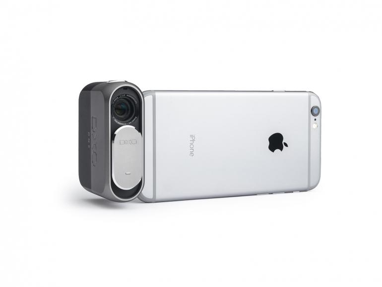 Kamera trifft iPhone: Die DxO ONE wurde speziell für die Nutzung in Kombination mit einem iPhone oder iPad konzipiert.