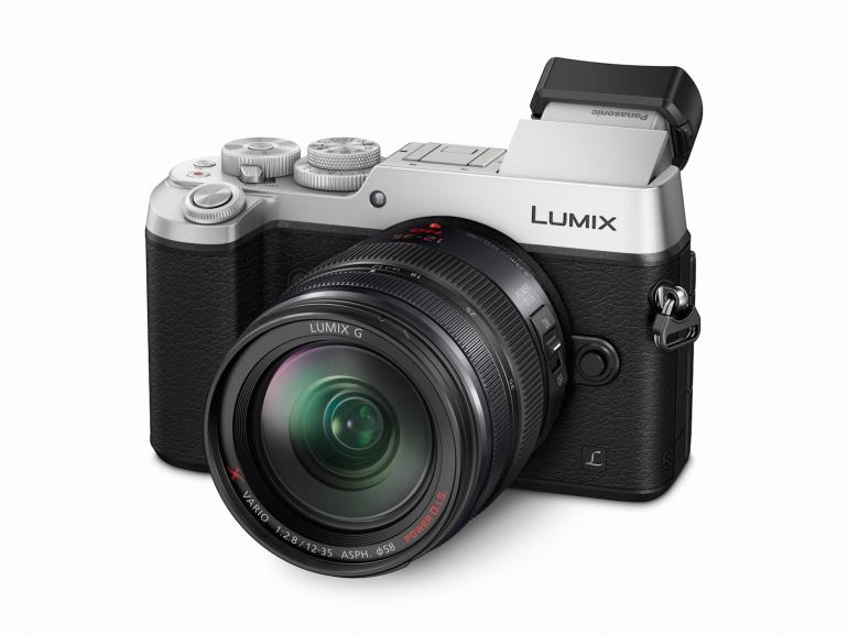 Die Lumix GX8 wird in den Farben Schwarz oder Schwarz-Silber erhältlich sein
