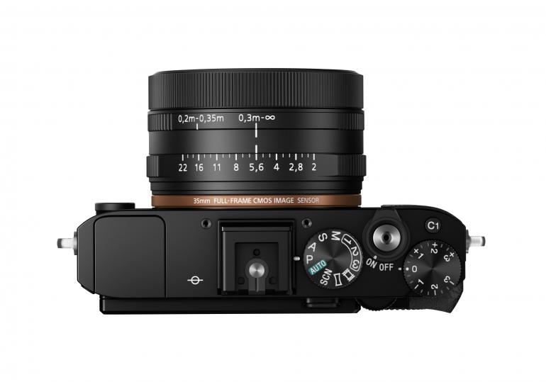 Die neue Profi-Kompaktkamera Sony RX1R II von oben