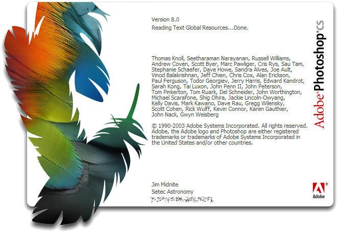 2003: Photoshop wird Teil der Creative Suite (CS). Die Programmierer fügen der Ausstattung die Filtergalerie und intelligente Hilfslinien hinzu.