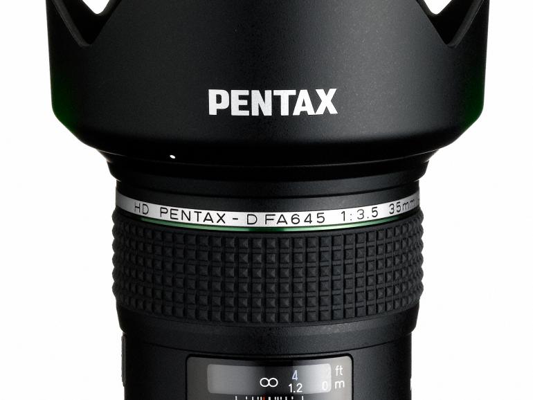 Das HD PENTAX-D FA 645 35mm F3,5 AL [IF] ist ein neues Weitwinkelobjektiv
für die PENTAX 645-Serie.