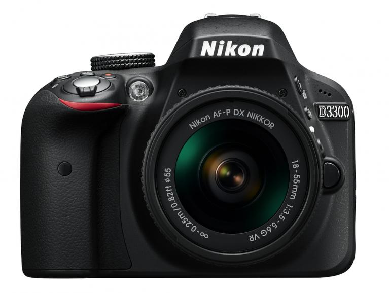  AF-P DX Nikkor 18–55 mm VR an einer Nikon D3300