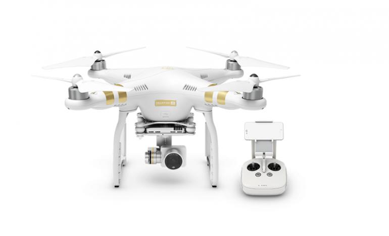 DJI, einer der führenden Drohnen-Hersteller, präsentiert die 4K-Drohne Phantom 3.