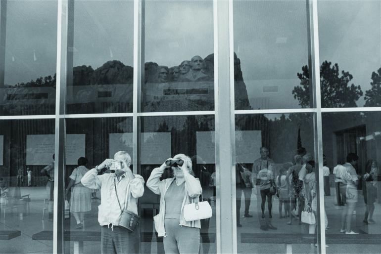 Lee Friedlander |
Mount Rushmore, South Dakota, 1969